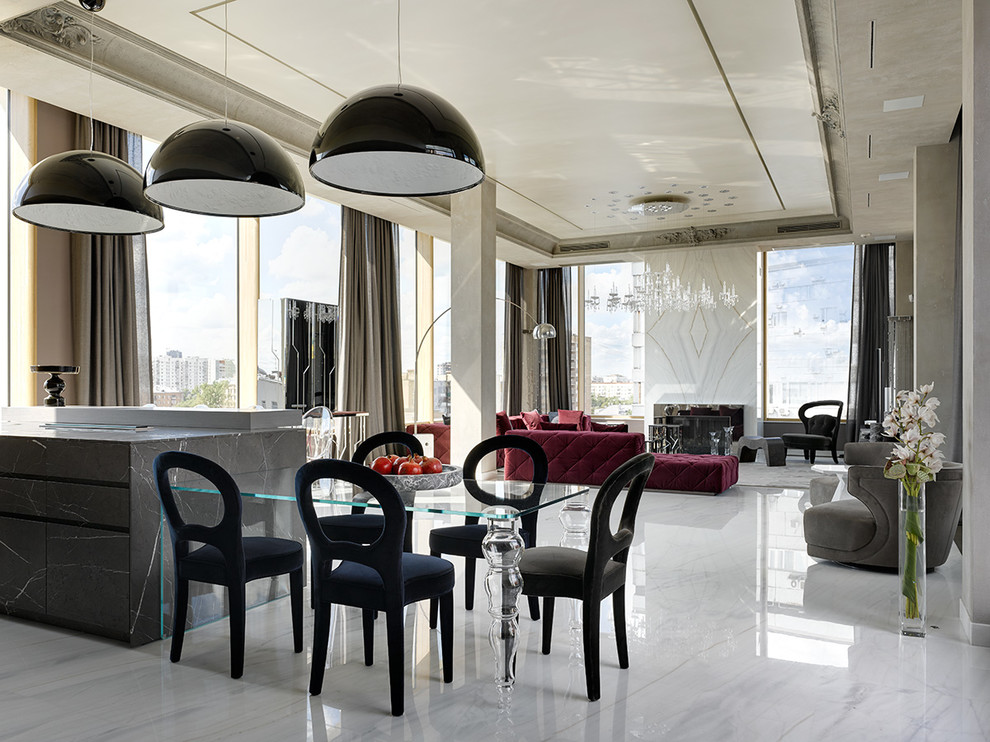Esempio di una grande sala da pranzo aperta verso il soggiorno design con pavimento in marmo e pavimento bianco