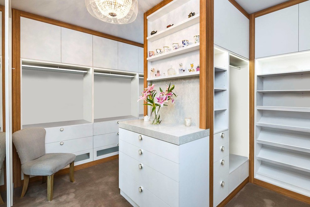 Grange Project Tahnee Milla Interior Design and Platinum Fine Homes Contemporain Armoire