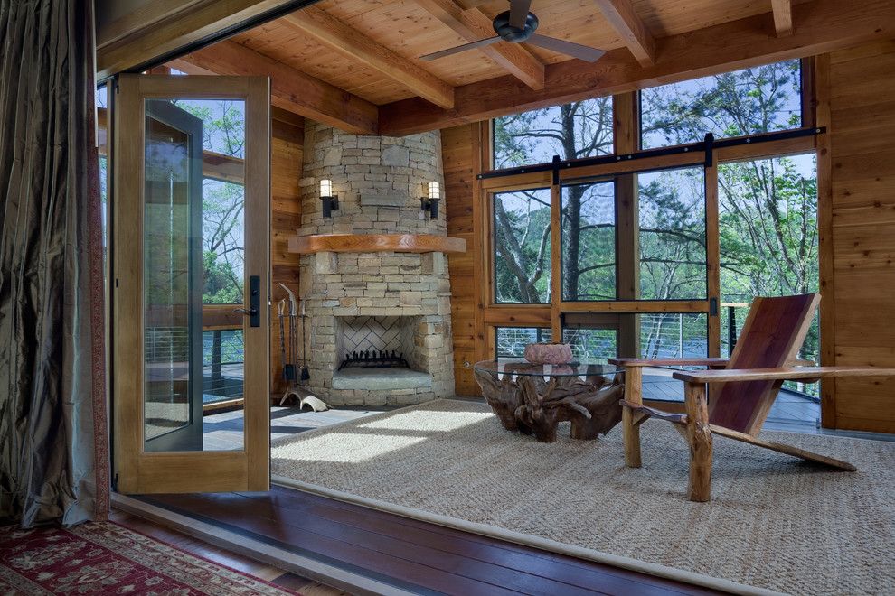 This is an example of a rustic conservatory in Charlotte.