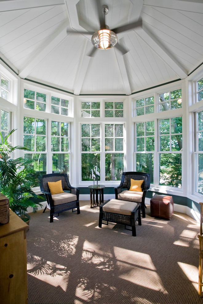 Idee per una veranda tradizionale con moquette e soffitto classico