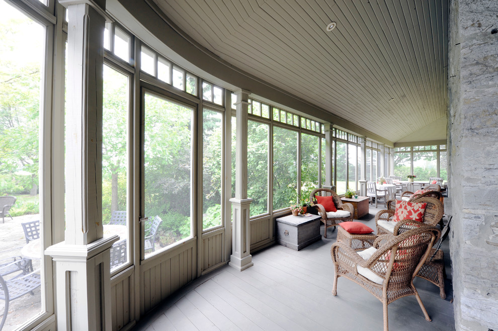Farmhouse addition Farmhouse Sunroom Ottawa by Gordon Weima