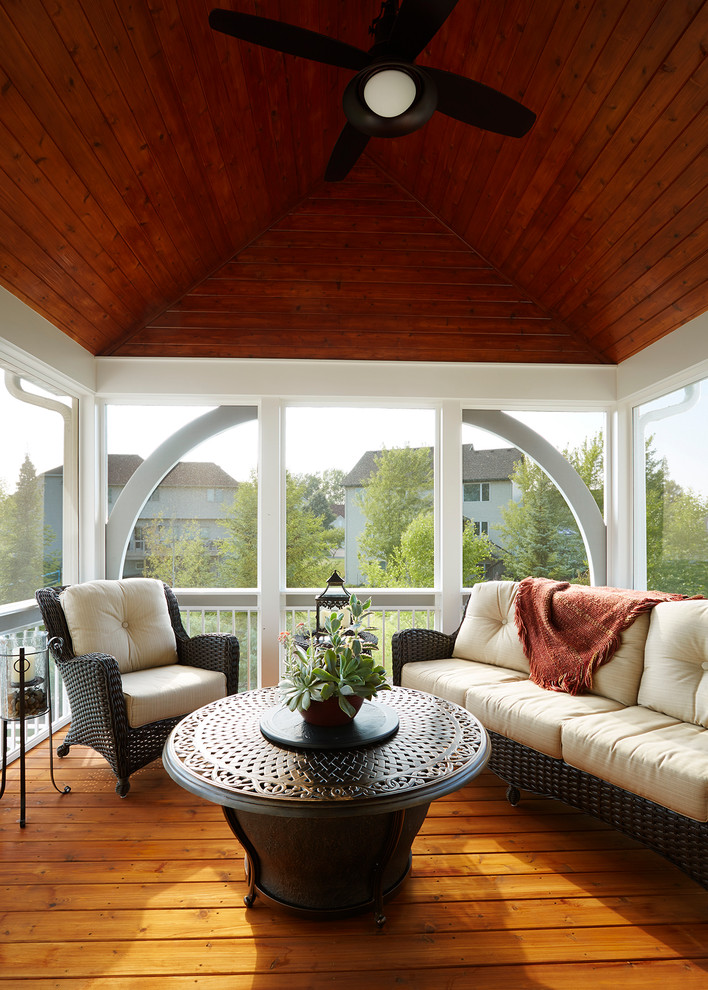 Inspiration for a mid-sized contemporary sunroom remodel in Minneapolis