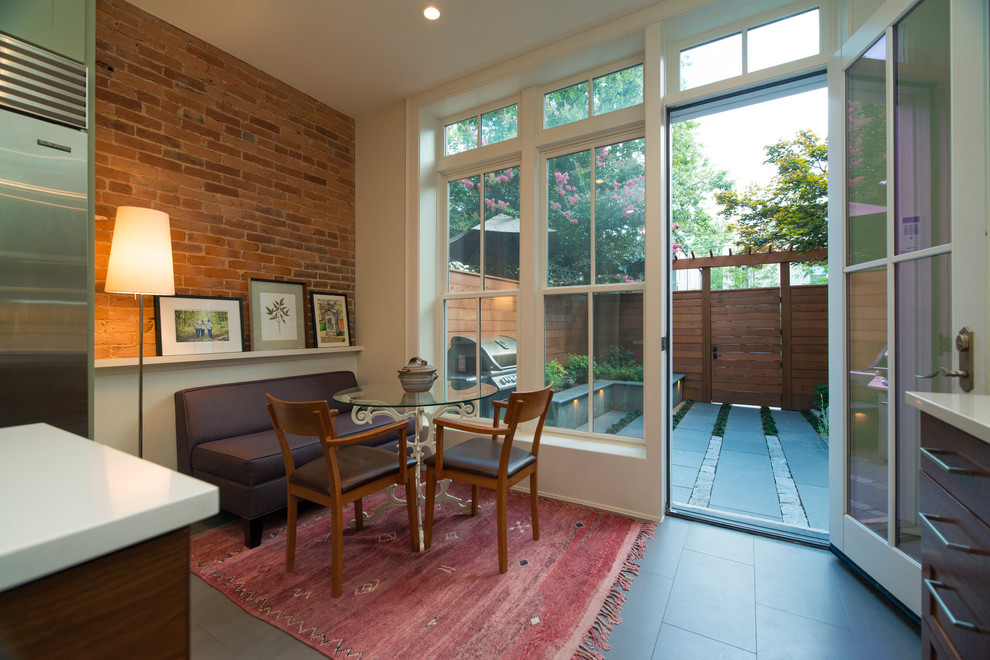 Inspiration for a timeless sunroom remodel in DC Metro