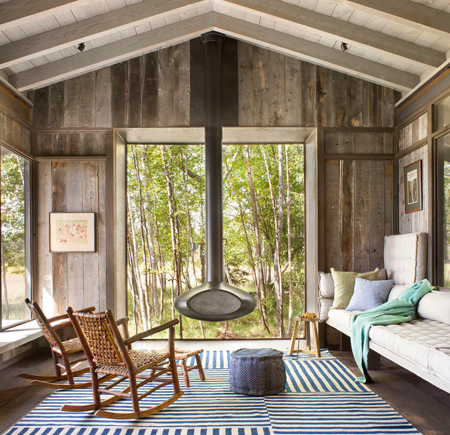 Northshore Cabin Rustico Veranda Altro di Pearson Design Group