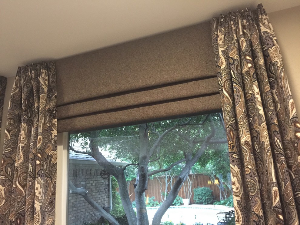 Sitting Room & Breakfast Nook Richardson, Texas Transitional