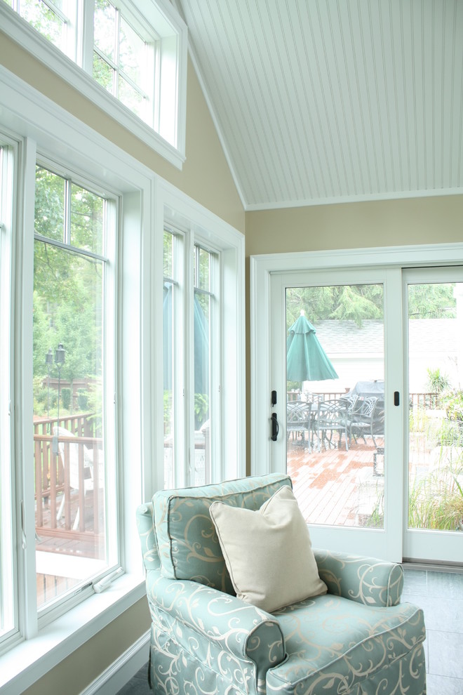Inspiration for a timeless sunroom remodel in Boston