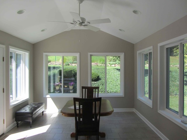 Medium sized traditional conservatory in Philadelphia with ceramic flooring, a ribbon fireplace and a standard ceiling.