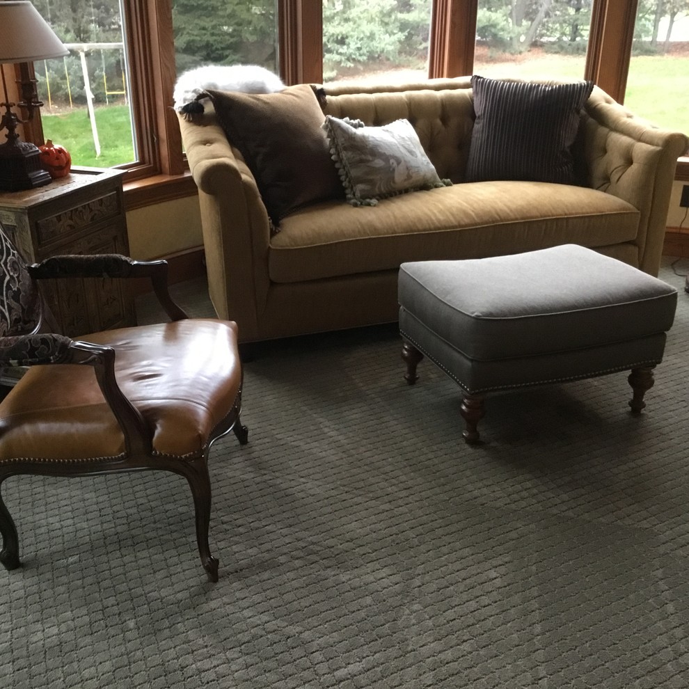 Inspiration for a mid-sized timeless carpeted and gray floor sunroom remodel in Minneapolis with no fireplace and a standard ceiling