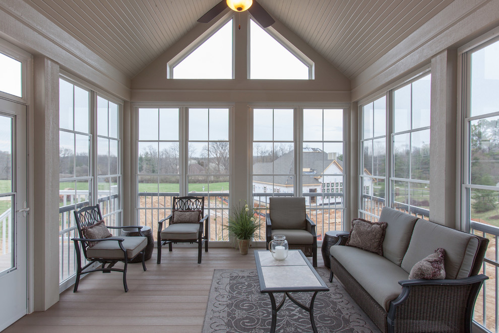 Inspiration for a large contemporary sunroom remodel in St Louis