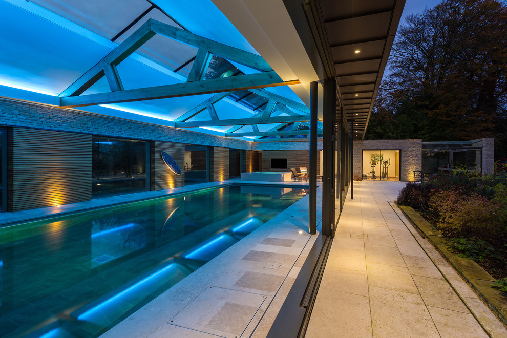 Inspiration for a contemporary swimming pool in Hampshire.