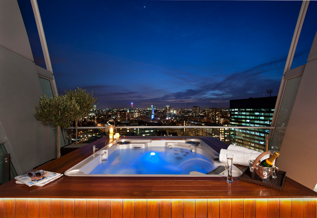Bézier Penthouse One - Contemporary - Swimming Pool & Hot Tub - London - by  KWB London Limited | Houzz IE