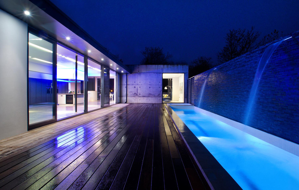 Contemporary swimming pool in London.