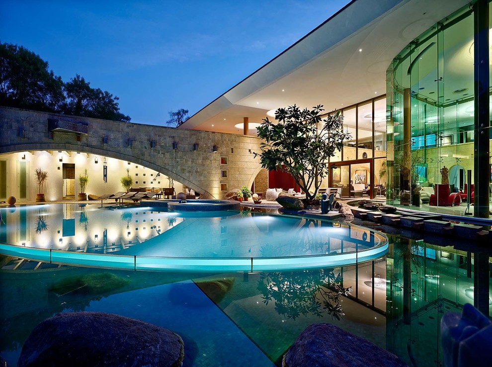 Inspiration for an eclectic pool remodel in Pune