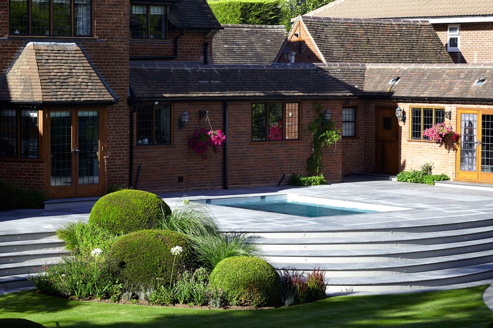 Stunning Outdoor Pool with Moving Floor System Contemporary Pool