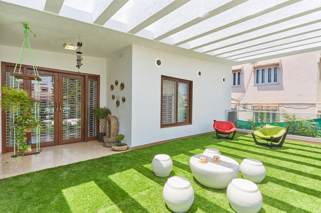 Akola Project Modern Balkon, Home Garden Design India