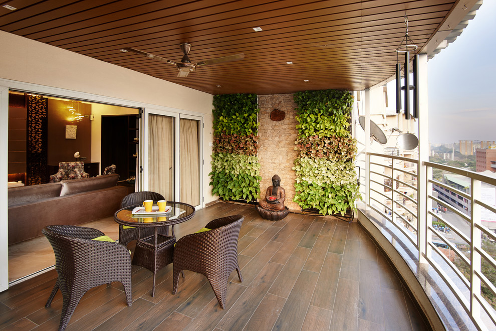 This is an example of a contemporary balcony in Pune.