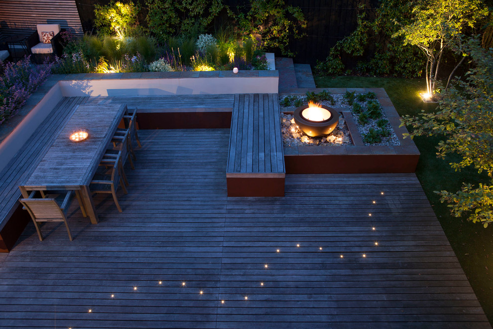 This is an example of a contemporary terrace in London with a fire feature.