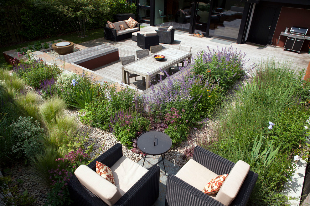 Huf House Garden Design, Dulwich 9 - Contemporary - Deck - London - by