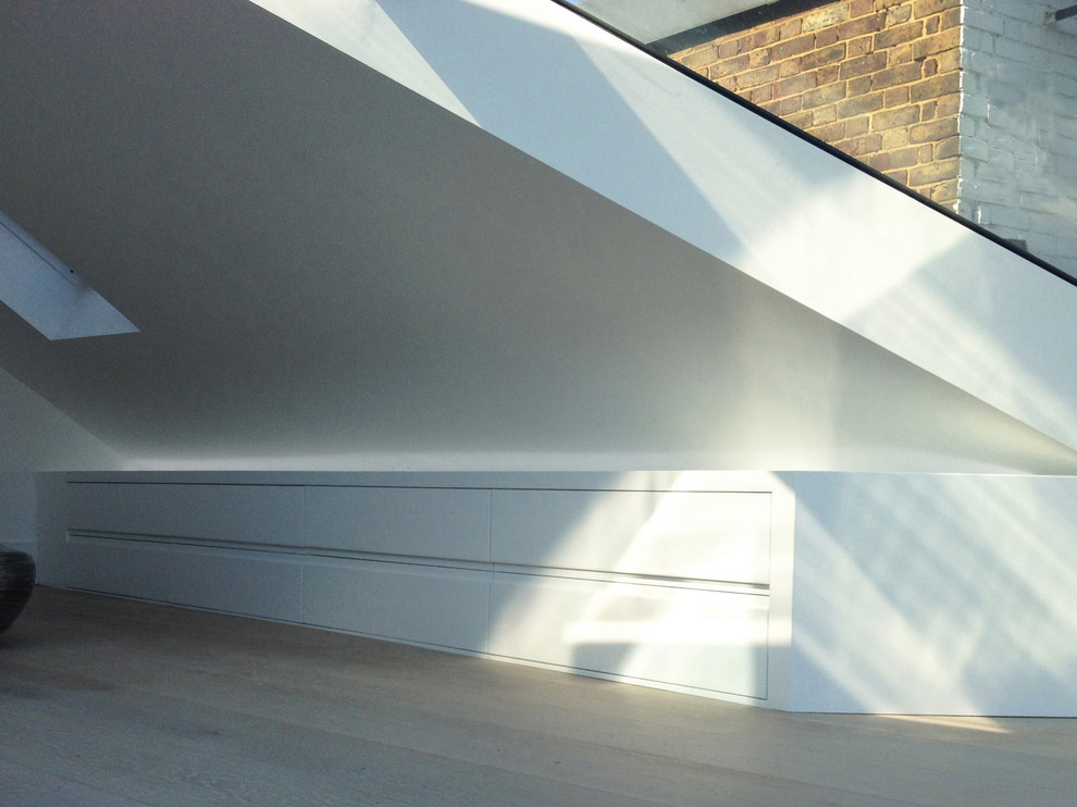 Überdachte Moderne Dachterrasse in London