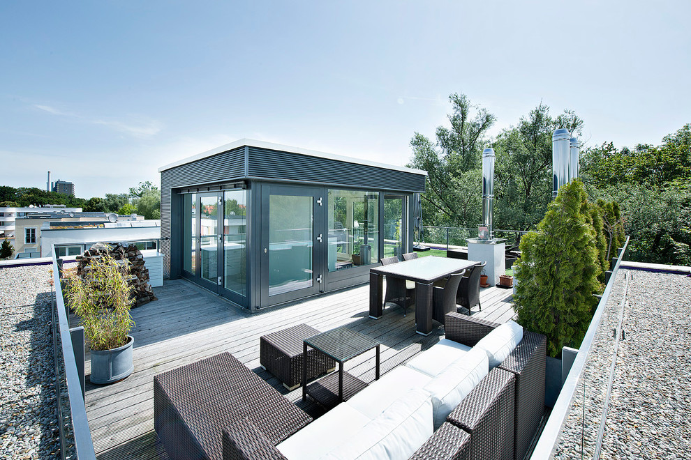 Inspiration for a large contemporary terrace in Munich with no cover.