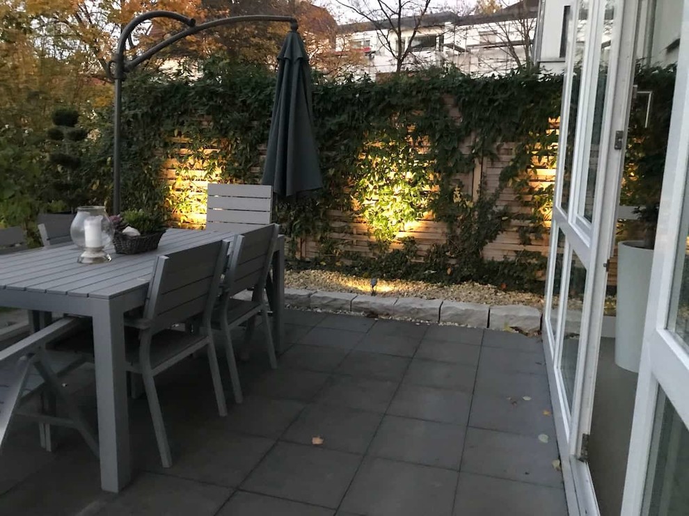 Photo of a modern terrace in Stuttgart.