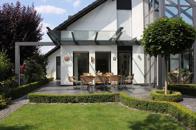 Terrassen-Überdachung als filigranes Glasdach - Modern - Terrasse -  Sonstige - von REISMANN Metallbau | Houzz