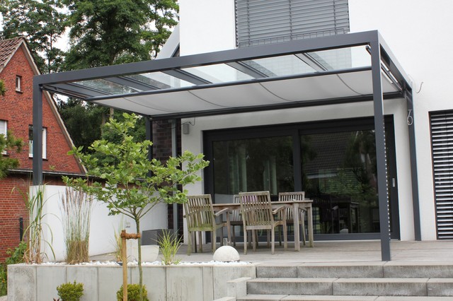 Terrassen-Überdachung Flachdach mit Glas - Minimalistisch - Terrasse -  Sonstige - von REISMANN Metallbau | Houzz