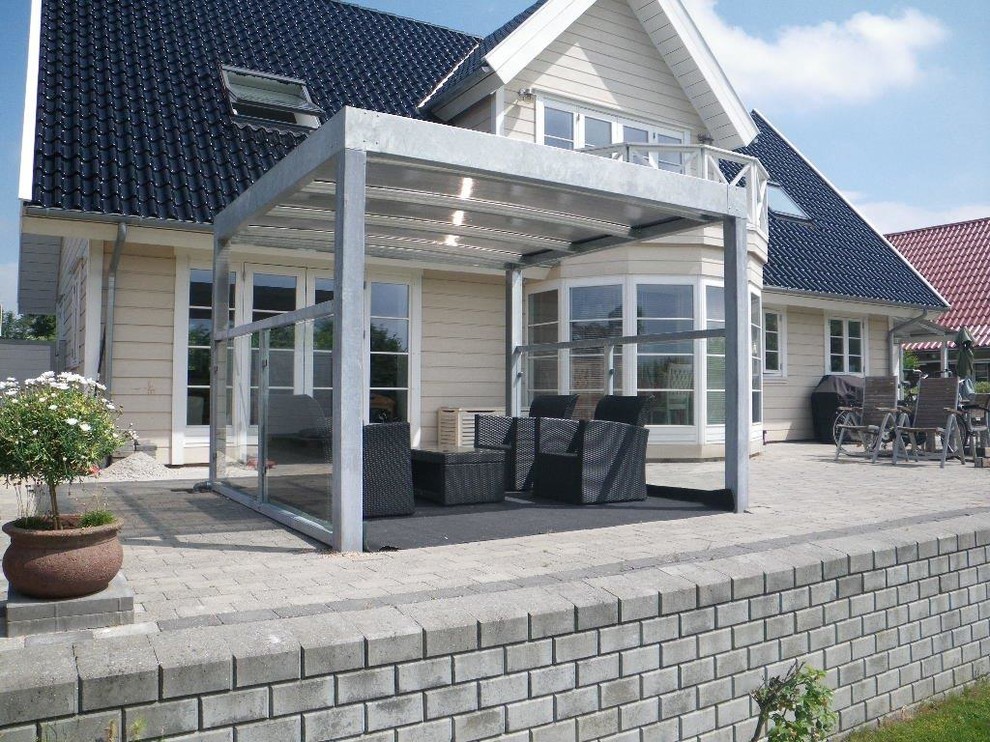 Inspiration for a transitional deck remodel in Aarhus