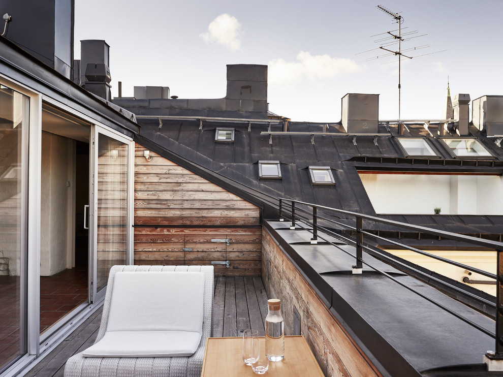 Foto de terraza nórdica de tamaño medio sin cubierta