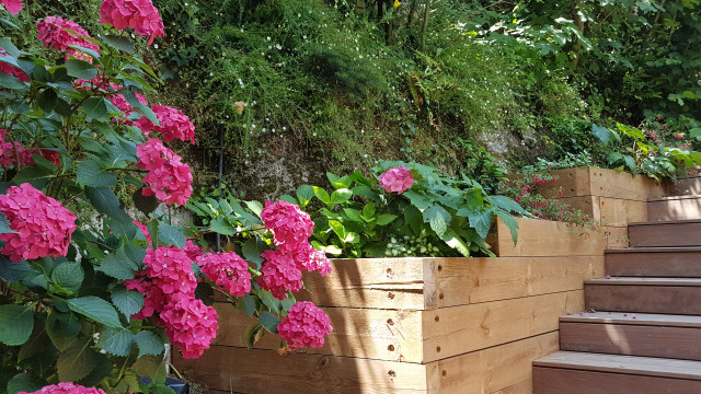 Le jardin aux camelias - Casa de campo - Terraza y balcón - Nantes - de  Duval&Bossennec - Paysagiste concepteur | Houzz