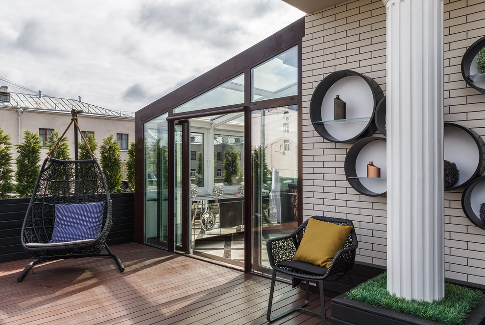 Inspiration for a large contemporary rooftop rooftop deck remodel in Moscow
