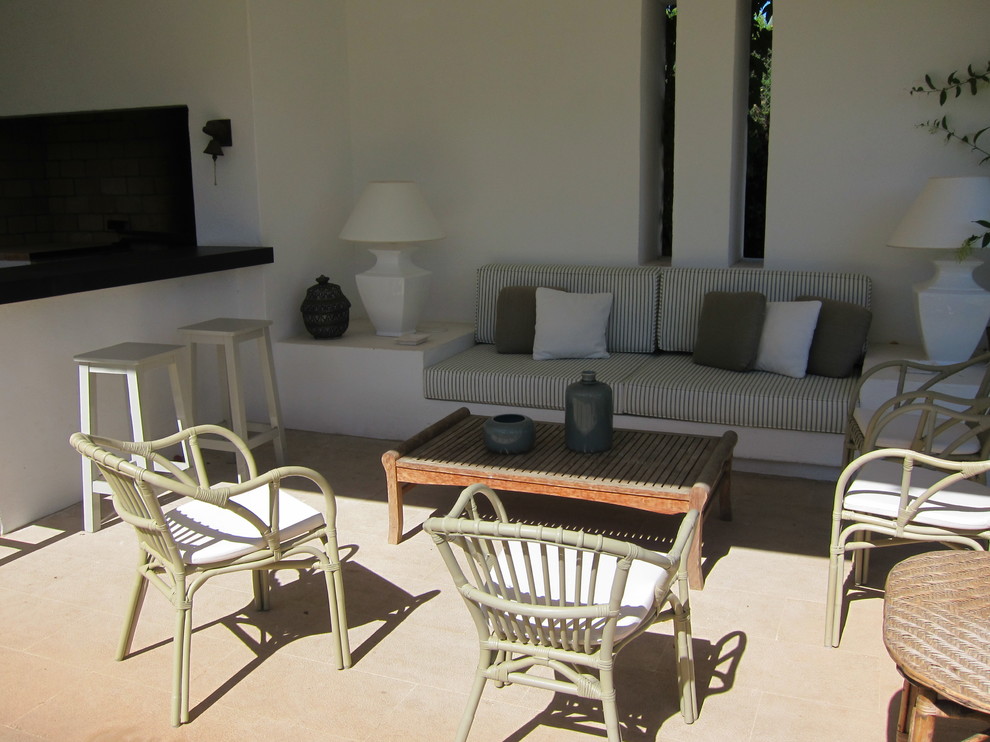 This is an example of a rural veranda in Valencia.