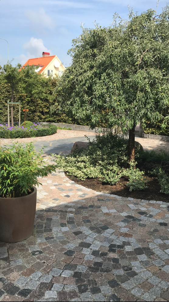 Helrenovering av befintlig trädgård; Domsten Skandinavisch Garten