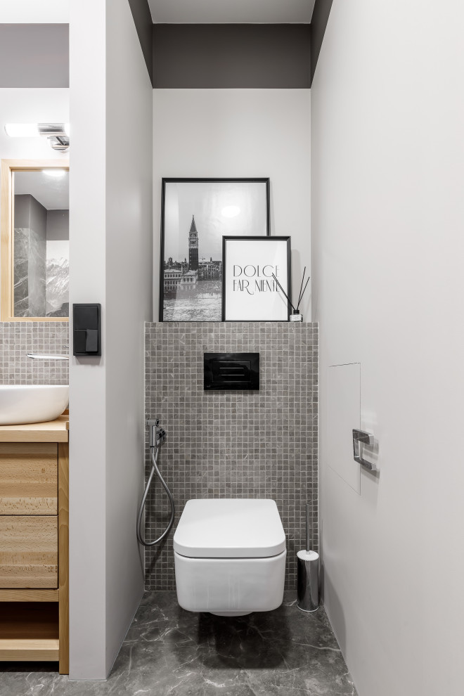 Свежая идея для дизайна: туалет - отличное фото интерьера