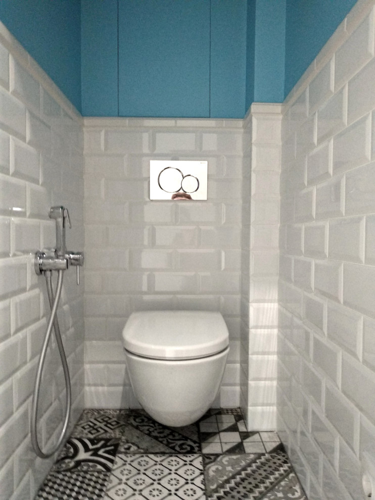 Idee per un bagno di servizio minimal