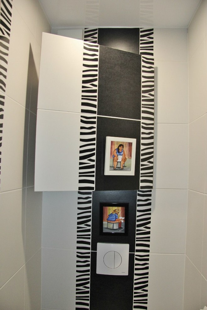 This is an example of a contemporary cloakroom in Saint Petersburg.