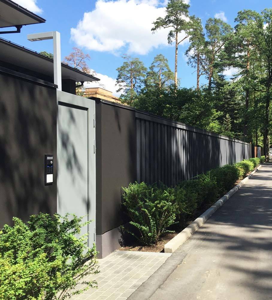 Get Wanted Small Front Yard Landscaping With Driveway Photo