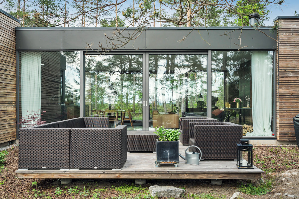 Inspiration for a contemporary patio remodel in Stockholm
