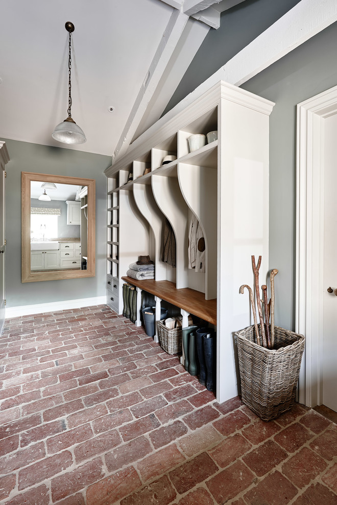 Photo of a farmhouse utility room in Gloucestershire.