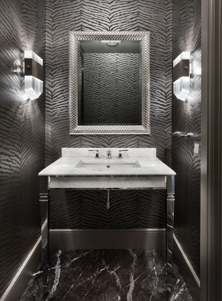 Example of a trendy bathroom design in Moscow