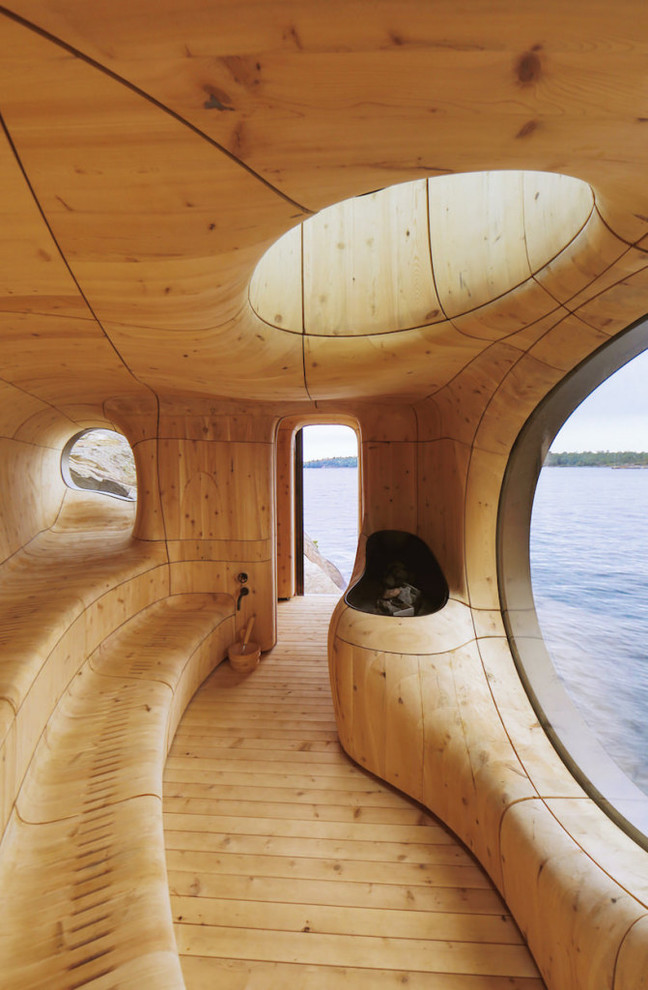 Idées déco pour un sauna contemporain avec un mur beige, parquet clair et un sol beige.