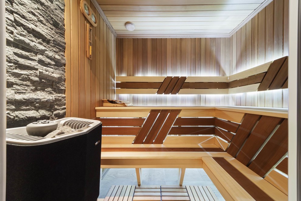 Ispirazione per una sauna contemporanea con doccia alcova