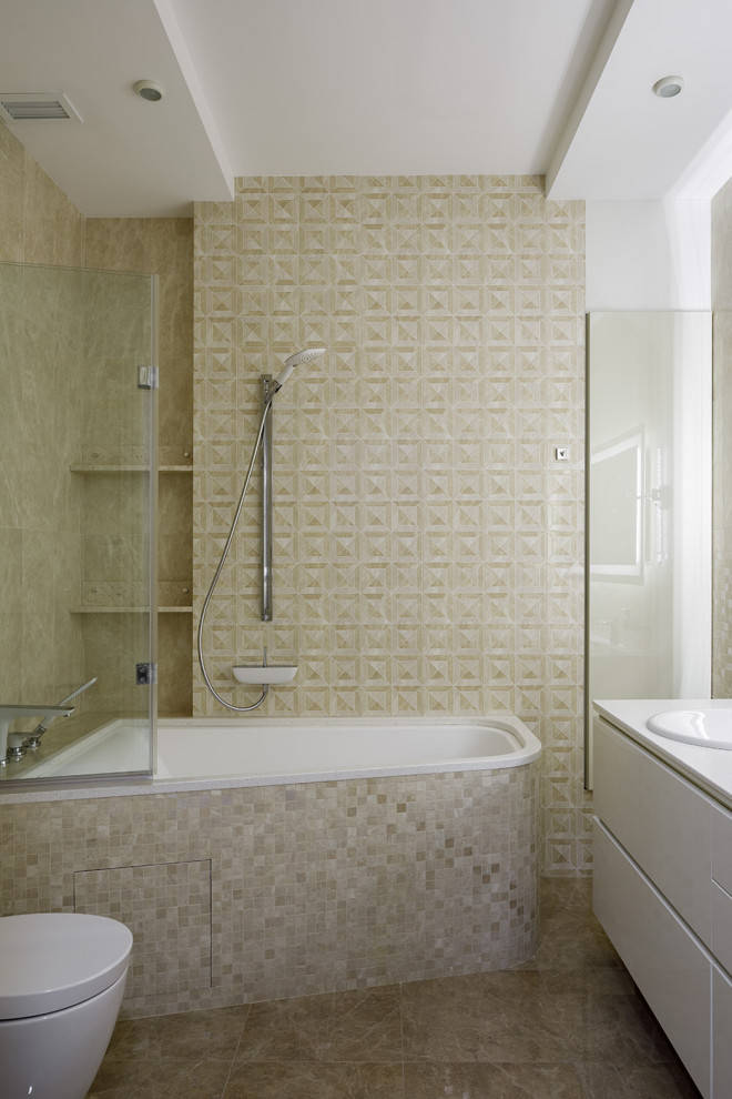 Design ideas for a contemporary bathroom in Saint Petersburg with a corner bath.