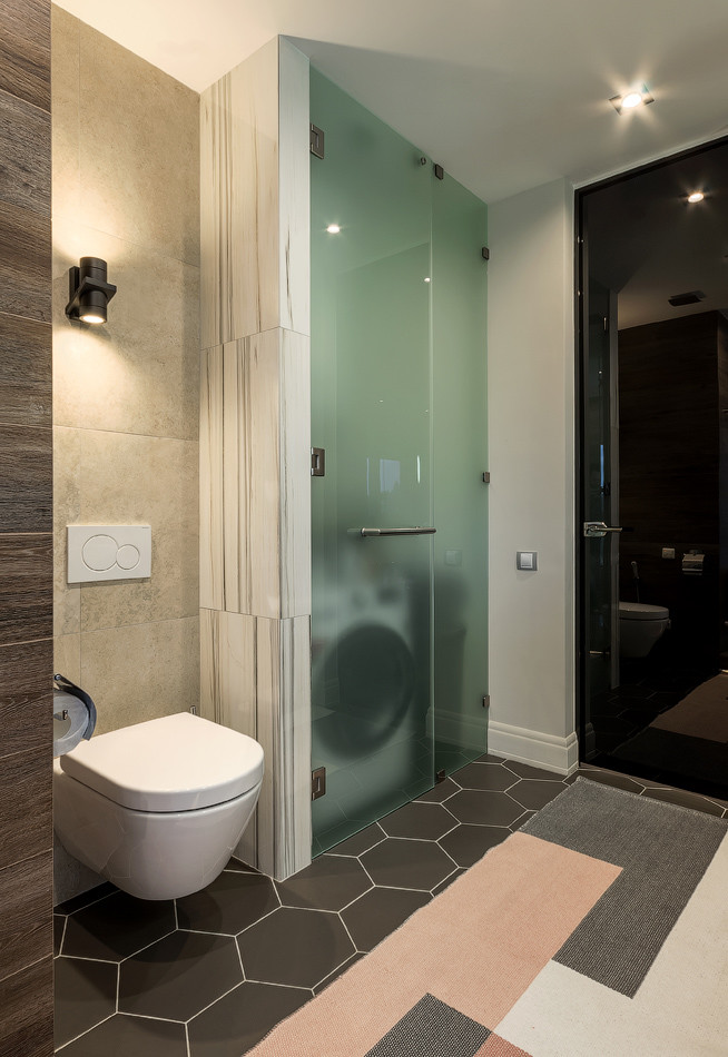 На фото: ванная комната среднего размера в современном стиле с инсталляцией и серым полом с