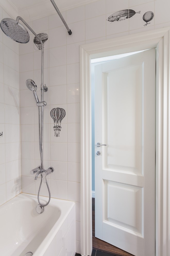 Свежая идея для дизайна: главная ванная комната среднего размера в современном стиле - отличное фото интерьера