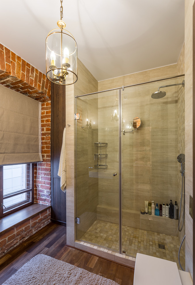 Свежая идея для дизайна: ванная комната в стиле лофт с душем в нише - отличное фото интерьера