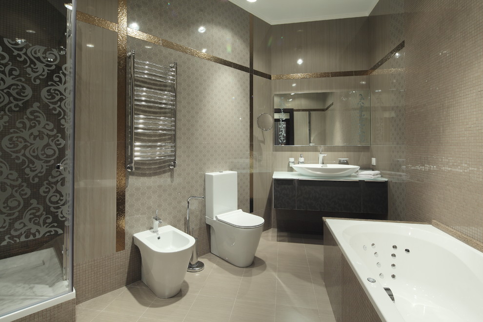 Diseño de cuarto de baño infantil contemporáneo pequeño con armarios con paneles lisos, jacuzzi, ducha esquinera, bidé y lavabo sobreencimera