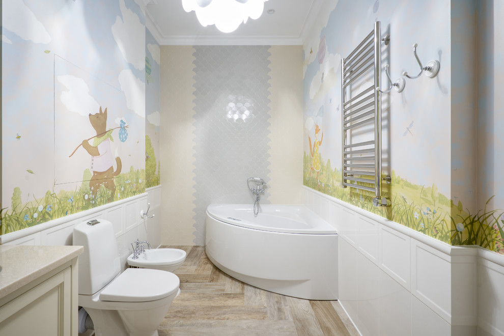 Transitional kids' beige floor corner bathtub photo in Saint Petersburg with a bidet and multicolored walls