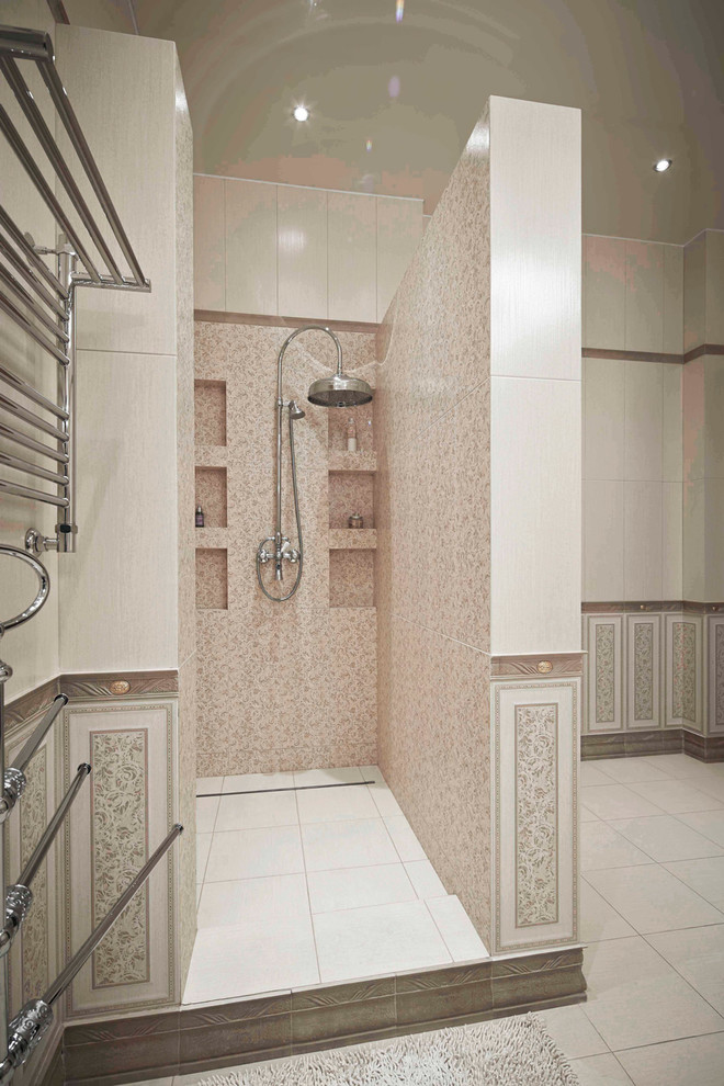 Inspiration for a large traditional ensuite bathroom in Moscow with an alcove shower, beige tiles, beige walls, ceramic flooring, beige floors and an open shower.