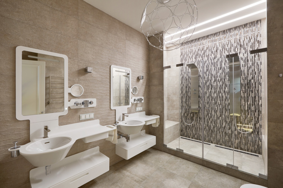 Идея дизайна: ванная комната в современном стиле с плоскими фасадами, белыми фасадами, двойным душем, бежевой плиткой, врезной раковиной, бежевым полом, душем с распашными дверями, белой столешницей, тумбой под две раковины и подвесной тумбой